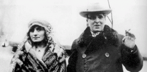 Йейтс и Джорджи Хайд-Лис